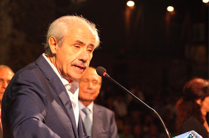 Lombardo: &laquo;Schifani azzeri la giunta. Profili di livello per il cambiamento&raquo;