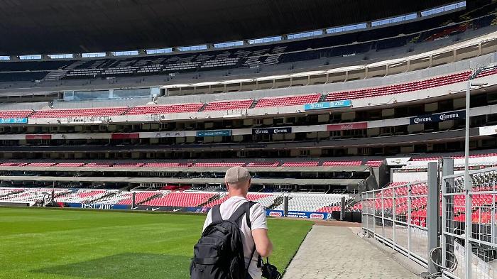 World Cup 2026, the 'imperfect triad', one ball and a thousand obstacles: how bureaucracy and politics risk becoming the protagonists