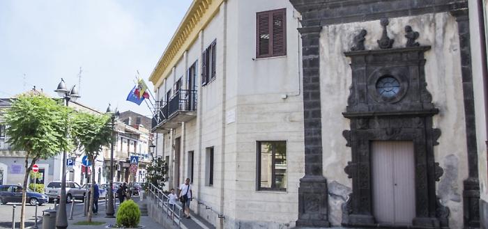 San Giovanni La Punta, bar fight among administrators: Mayor Bellia condemns the 'exasperated climate'