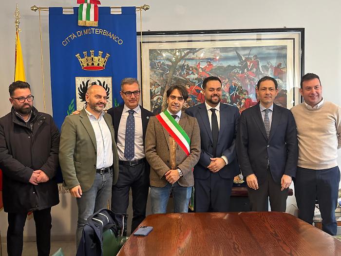 Turnover in the council of Misterbianco: Strano takes over from Lo Certo as FdI councilor.