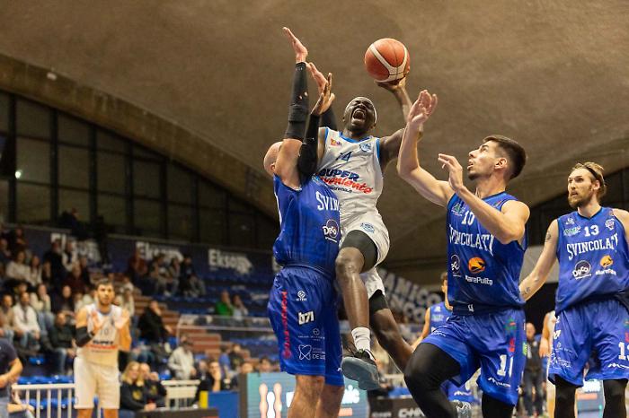 Titan challenge between Superconveniente Ragusa and Viola Reggio Calabria