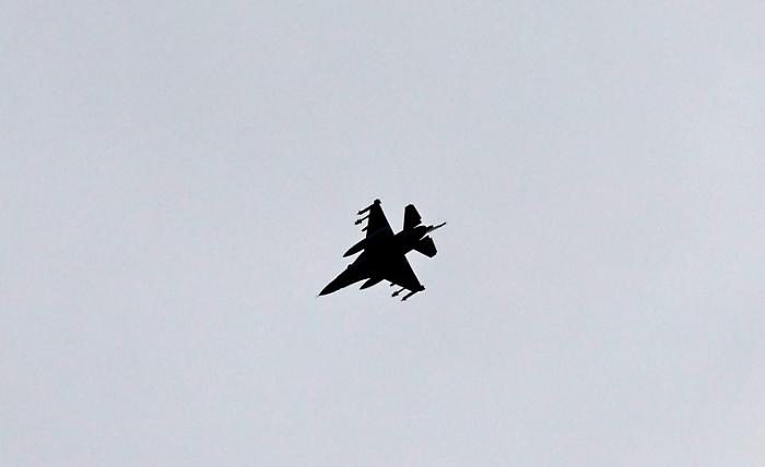 U.S. raid on Kharg, Trump spares the oil fields but threatens Iran: risk of escalation in the Strait of Hormuz