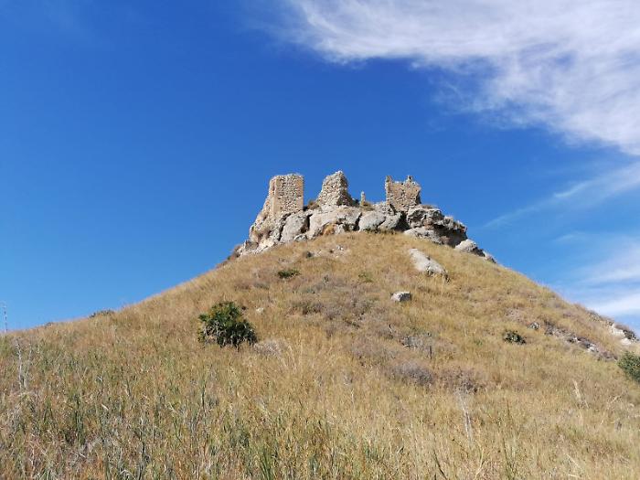 The disappearing castle, alarm bell for Grassuliato